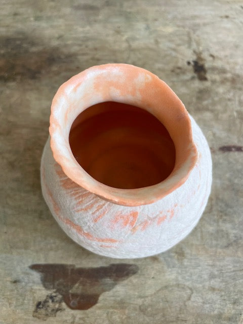 vase 5 - white/orange